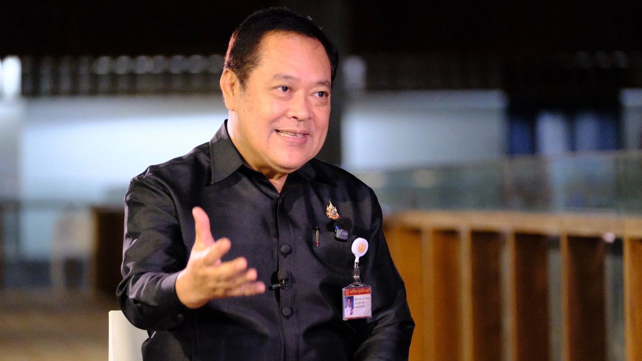 “ทวี” แฉยับ รัฐใช้เงินหมื่นล้านอุ้มกำไรนายทุน เปิดข้อเท็จจริงต้นทุนน้ำมันดิบสต็อกเก่า