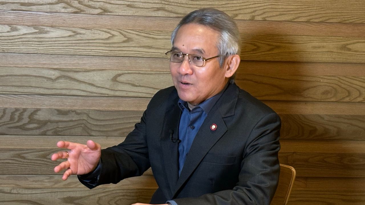 “สุรเดช” แนะนายกฯ อนุทิน ดึง “พีระพันธุ์” นั่งคุมกระทรวงพลังงาน จับไอ้โม่ง