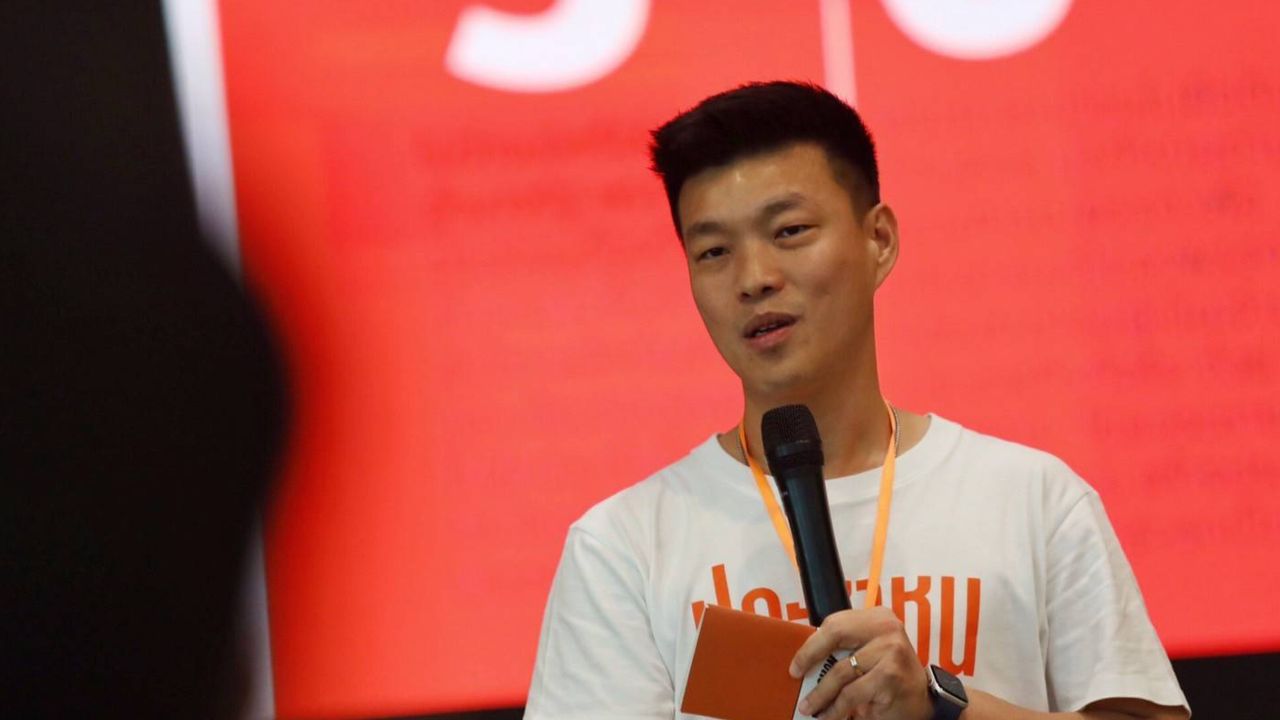 พรรคประชาชนจัดสัมมนา สส. ย้ำทุกคนมี DNA เดียวกันเพื่อประชาธิปไตย