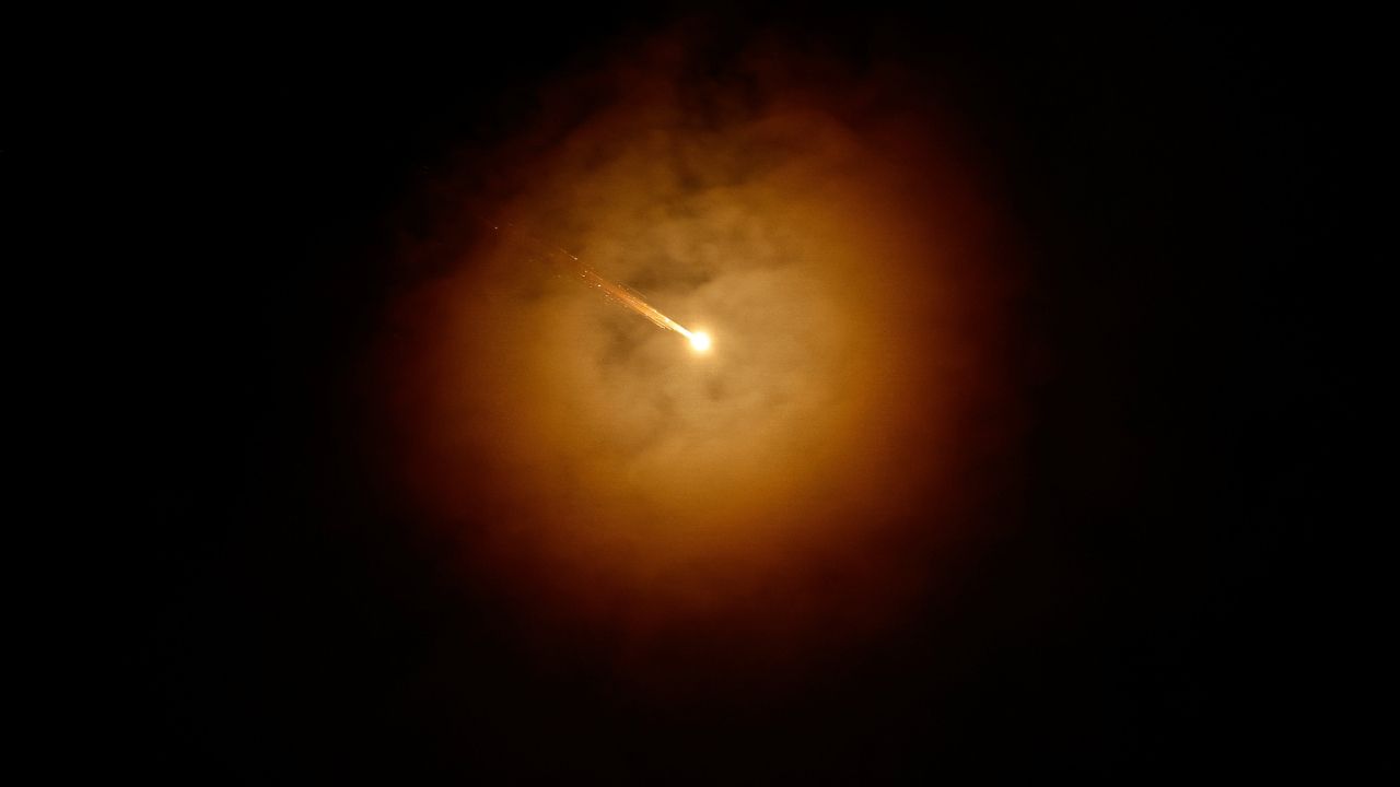 กบฏฮูตียิงมิสไซล์ระลอก 2 ใส่อิสราเอล ลั่นจะโจมตีต่อเนื่อง