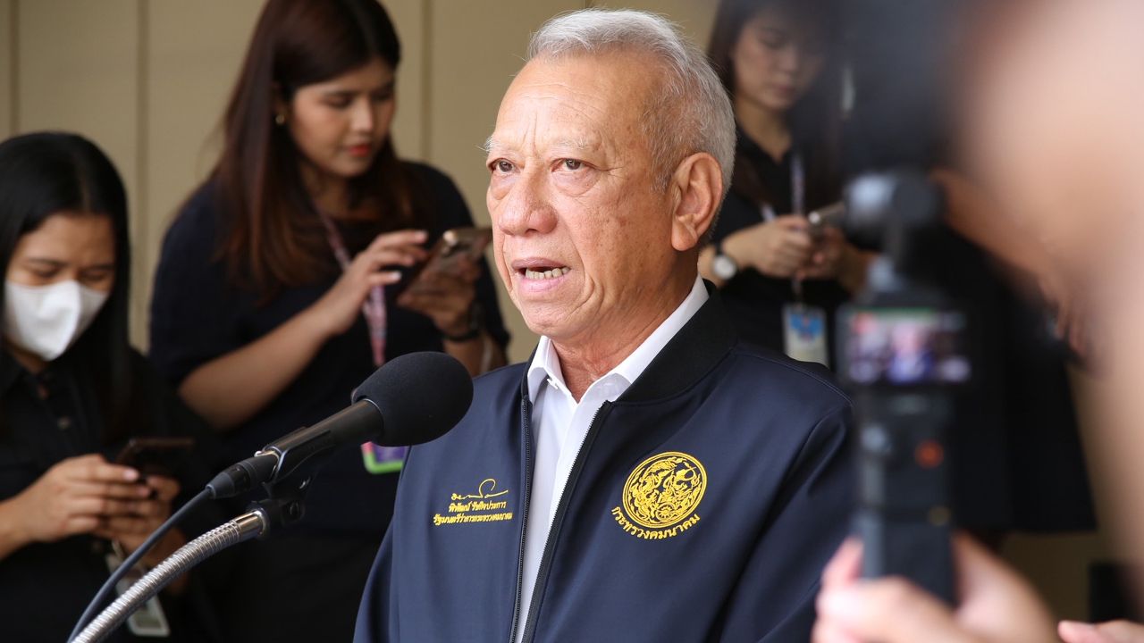 “พิพัฒน์” โอด “ปล่อยผมไปเถอะ” ขอไม่กำกับดูแลกระทรวงพลังงาน