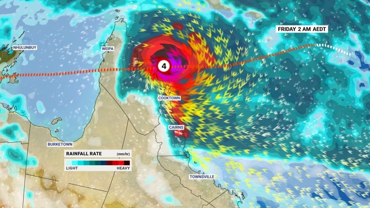ไซโคลน 'นาเรลล์' พัดถล่มควีนส์แลนด์ ลมพัดแรงถึง 220 กม./ชม.