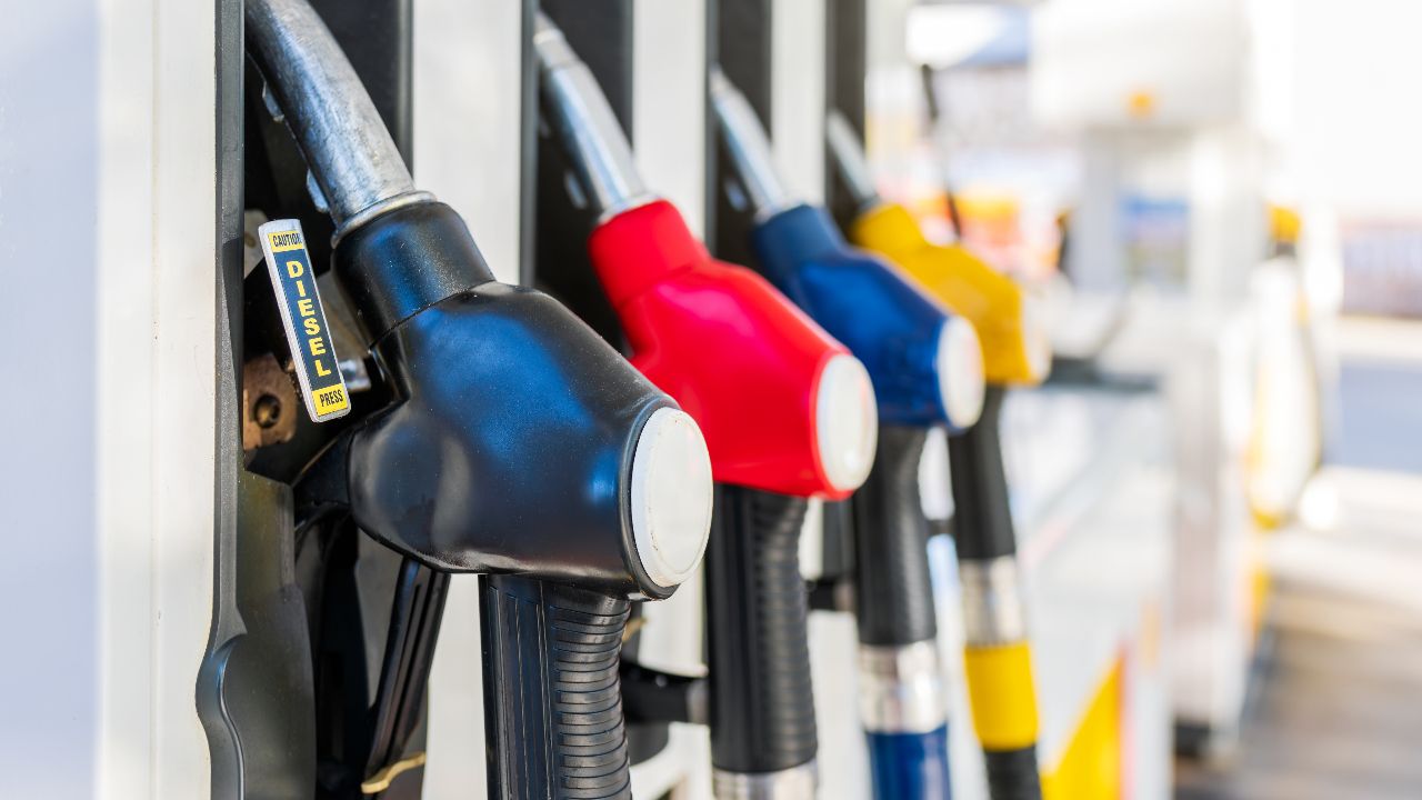 เช็คราคาน้ำมันพรุ่งนี้ 21 มีนาคม 2569 จากทุกปั๊ม