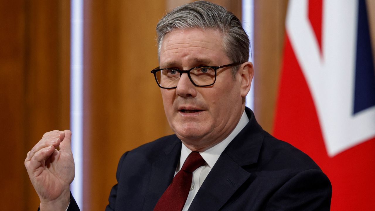 รัฐบาลอังกฤษไฟเขียว สหรัฐฯ ใช้ฐานทัพโจมตีเป้าหมายอิหร่านเพื่อคุ้มกันเส้นทางเดินเรือช่องแคบฮอร์มุซ