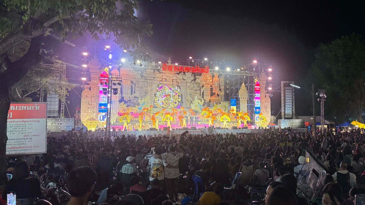 คณะหมอลำปรับตัวรับมือราคาน้ำมันสูงขึ้น