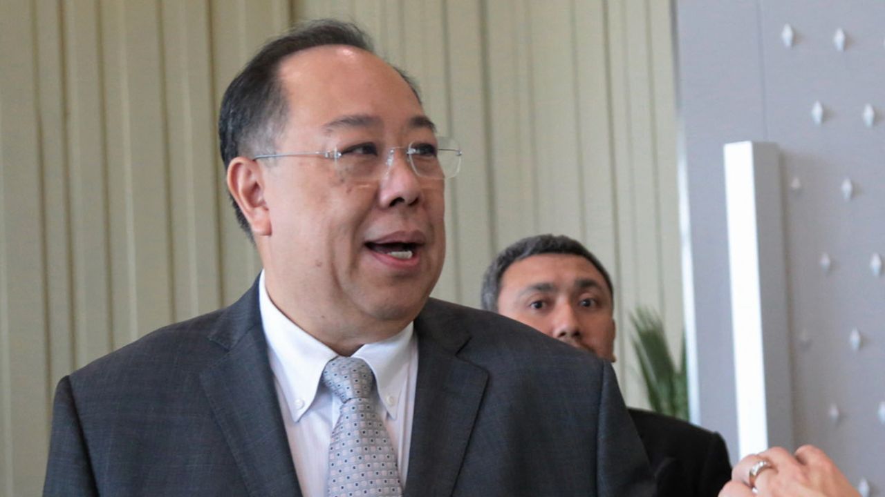 สว.ปฏิมา ชี้แจงแนะปลูกผักและเลี้ยงไก่ เพื่อรับมือวิกฤตสงคราม