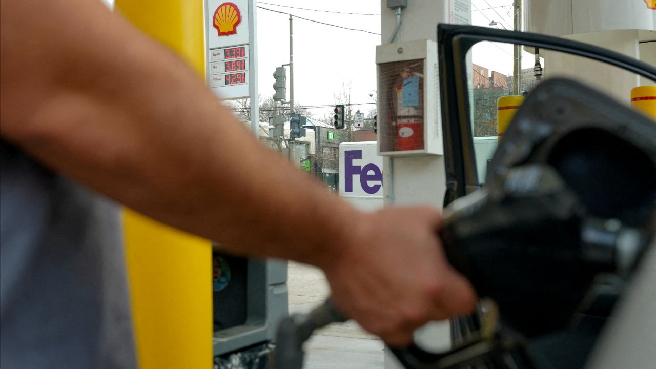 ราคาน้ำมันโลกลง 10% หุ้นพุ่ง หลังทรัมป์เลื่อนโจมตีพลังงานอิหร่าน