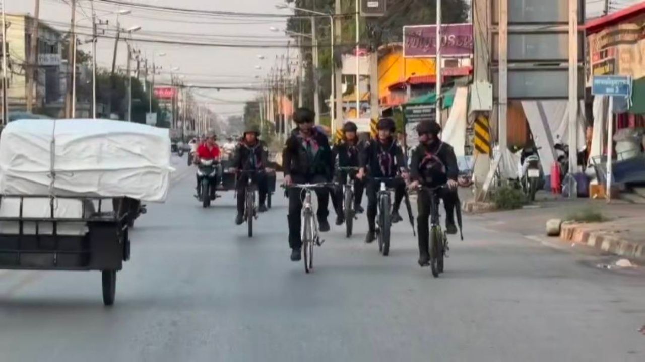 ทหารพรานปรับกลยุทธ์ ลาดตระเวนด้วยจักรยานรับมือวิกฤตน้ำมันแพง