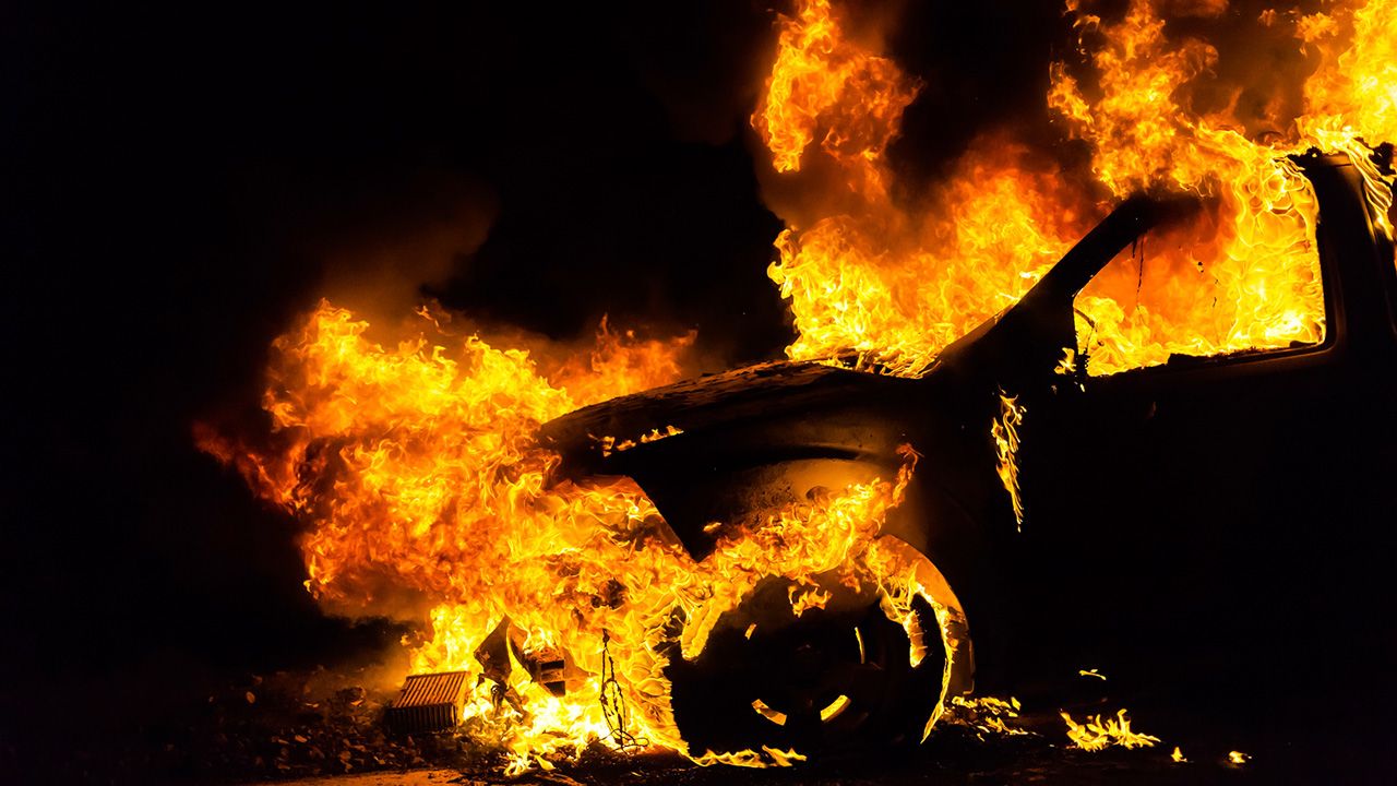 สคบ.เร่งตรวจสอบเหตุไฟไหม้รถยนต์ไฟฟ้าในบางแค