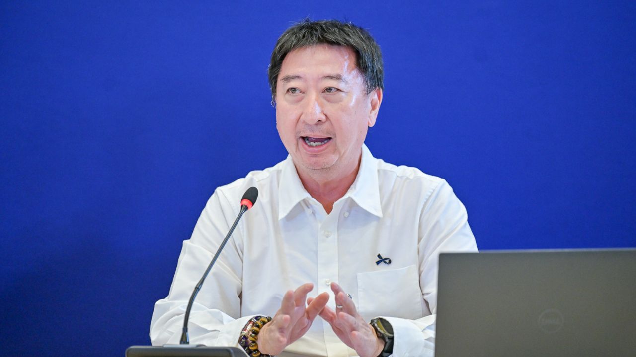 กองทุนน้ำมันแจงเหตุขึ้นราคาน้ำมัน 6 บาทต่อลิตร