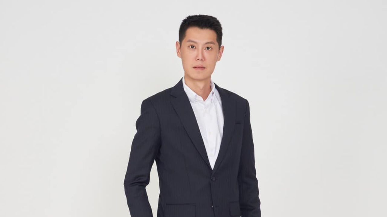 รู้จัก “บูม จักรเพชร” จากเด็กเกเรสู่เซียนพระชื่อดัง แฟนคลับแน่น