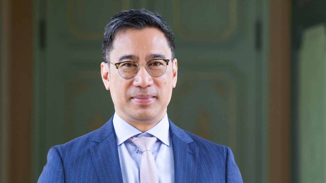 แต่งตั้งเศรษฐพุฒิ สุทธิวาทนฤพุฒิ เป็นองคมนตรี