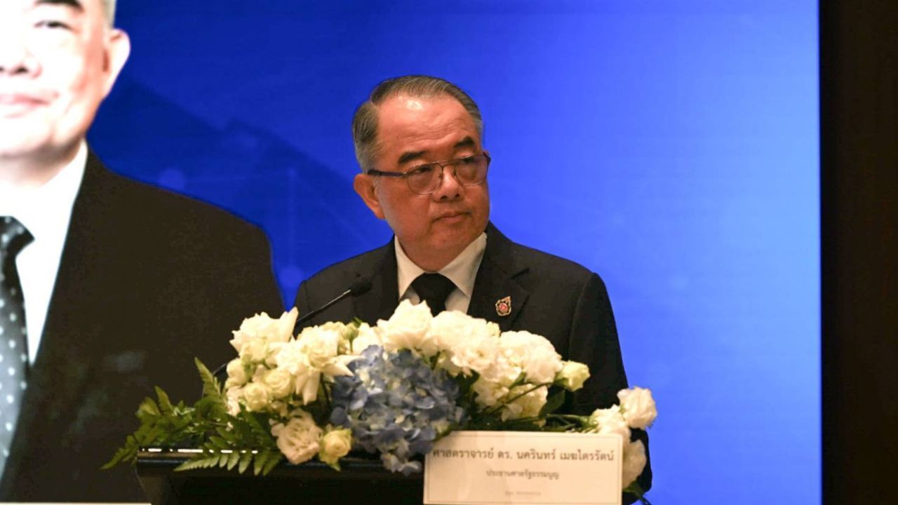 ประธานศาลรัฐธรรมนูญยืนยันหน้าที่ศาลยึดหลักนิติธรรมคุ้มครองสิทธิประชาชน