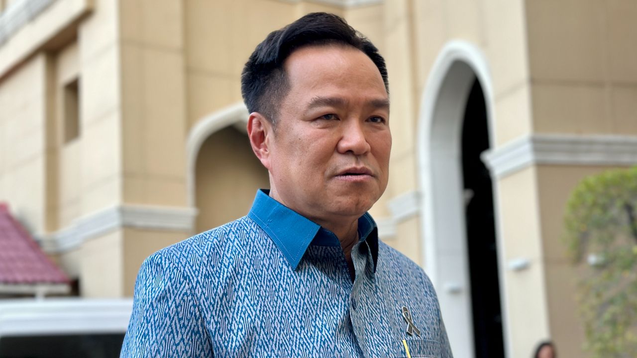 ประชุม ครม. นัดแรก 11 เม.ย. นายกฯ มั่นใจน้ำมันช่วงสงกรานต์ไม่ขาดแคลน