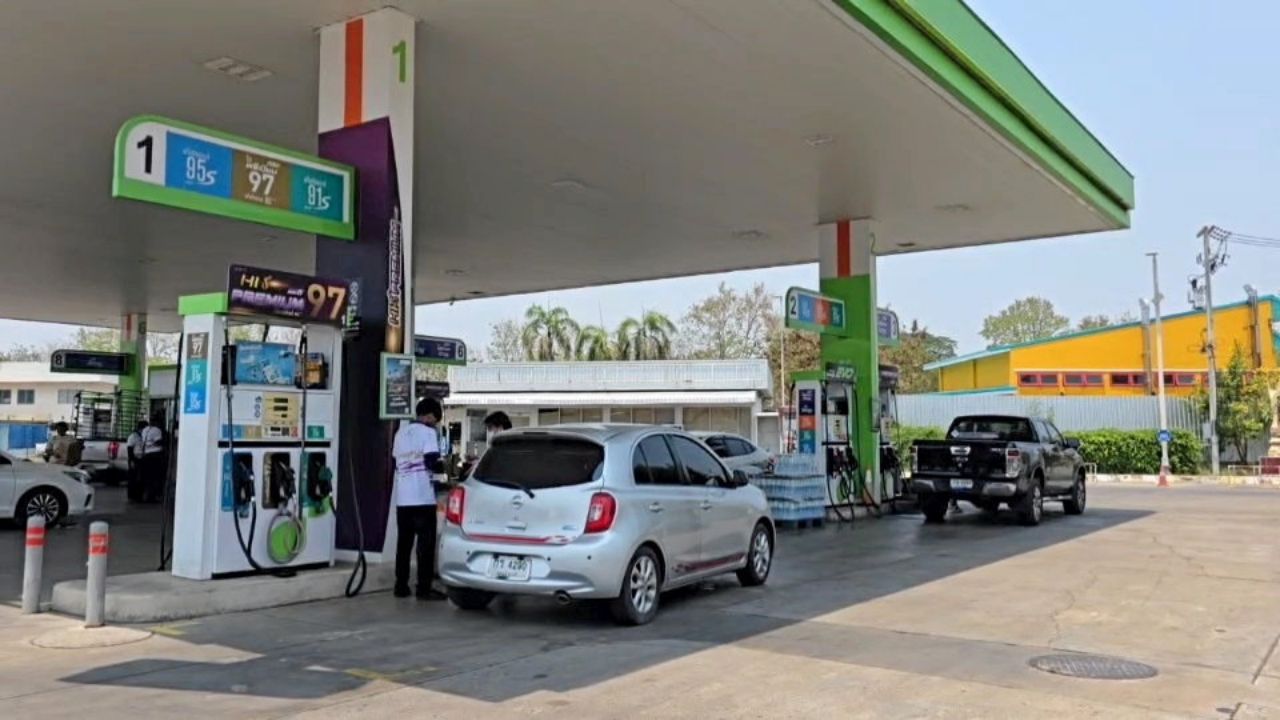 อัปเดตราคาน้ำมันพรุ่งนี้ 8 เมษายน 2569 ราคาน้ำมันดีเซล เบนซิน ลิตรละเท่าไร