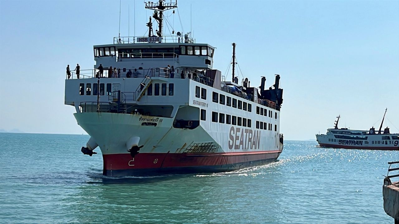 เรือเฟอร์รี่ไปสมุย พะงัน ปรับขึ้นค่าโดยสารอีกระลอก หลังราคาดีเซลพุ่งเกินเพดาน