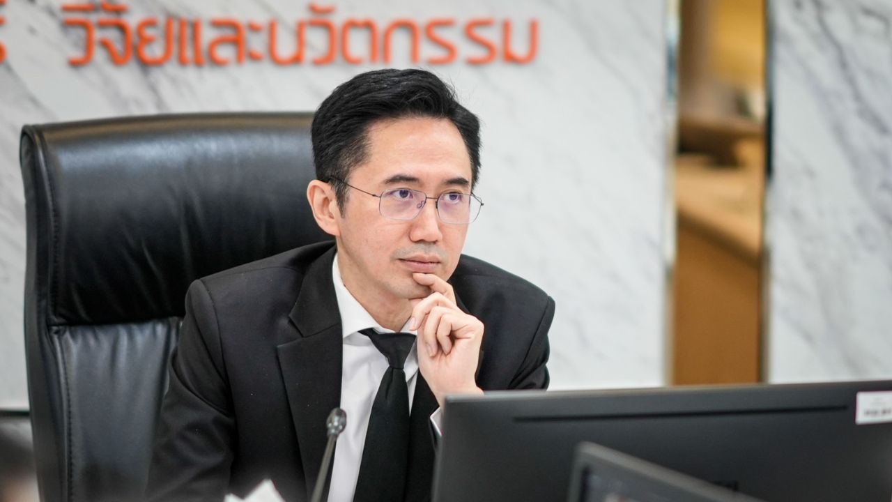 “ยศชนัน” รองนายกฯ และ รมว.อุดมศึกษาฯ ลุยงานวันแรก หารือแก้วิกฤตพลังงาน - PM2.5 สู้ฝุ่นภาคเหนือ