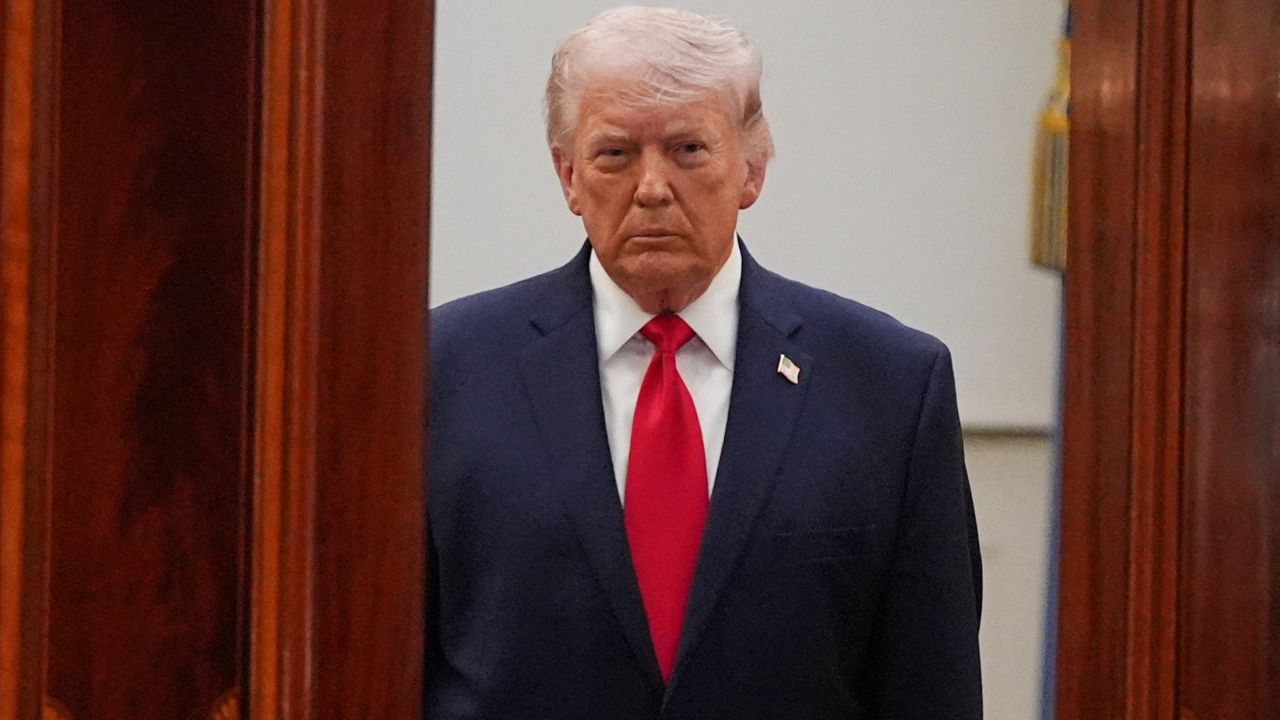 ทรัมป์ขู่โจมตีโครงสร้างพื้นฐานอิหร่านเพิ่ม หลังปิดช่องแคบฮอร์มุซ