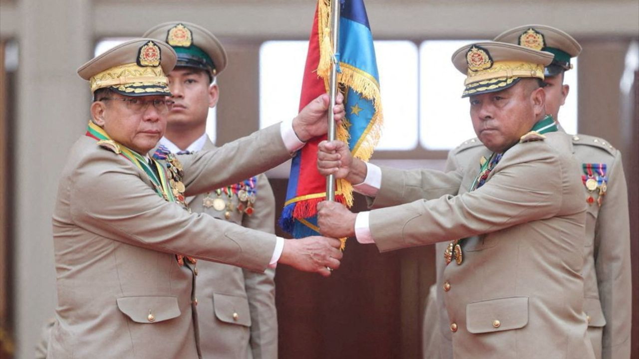 "มิน อ่อง หล่าย" ผงาดนั่งเก้าอี้ประธานาธิบดีเมียนมา หลังชนะคะแนนโหวตในสภาฯ