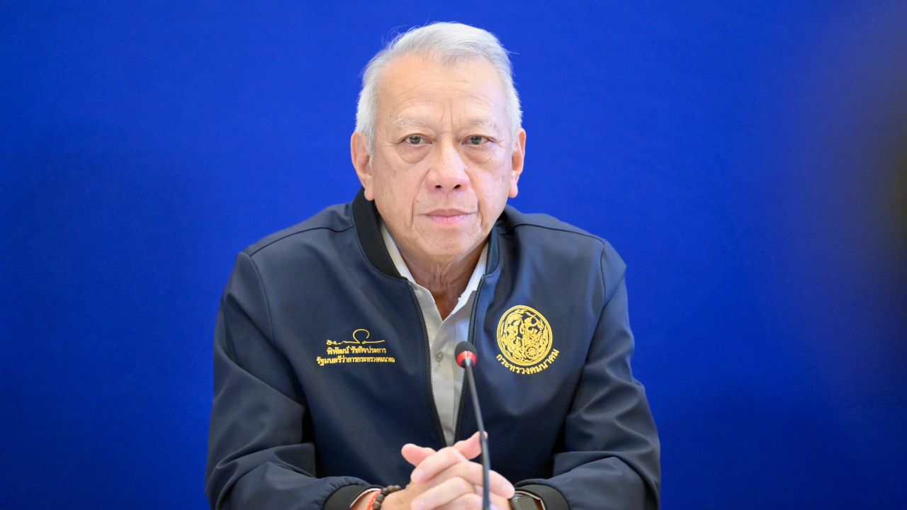 นายกรัฐมนตรีแต่งตั้งพิพัฒน์เป็นประธานคณะกรรมการจัดการน้ำมันช่วงสงกรานต์