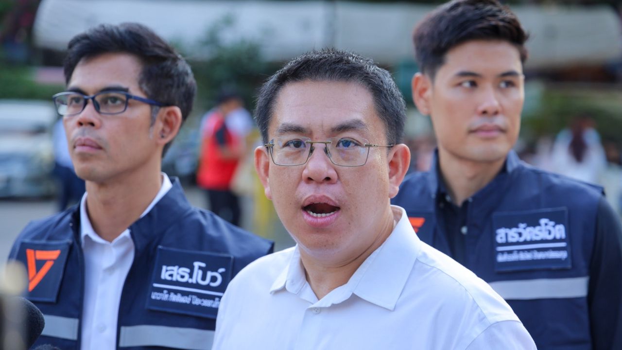 วิโรจน์ตรวจสอบเกณฑ์ทหาร เล็งพัฒนาสวัสดิการและเงินช่วยเหลือทหารชายแดน