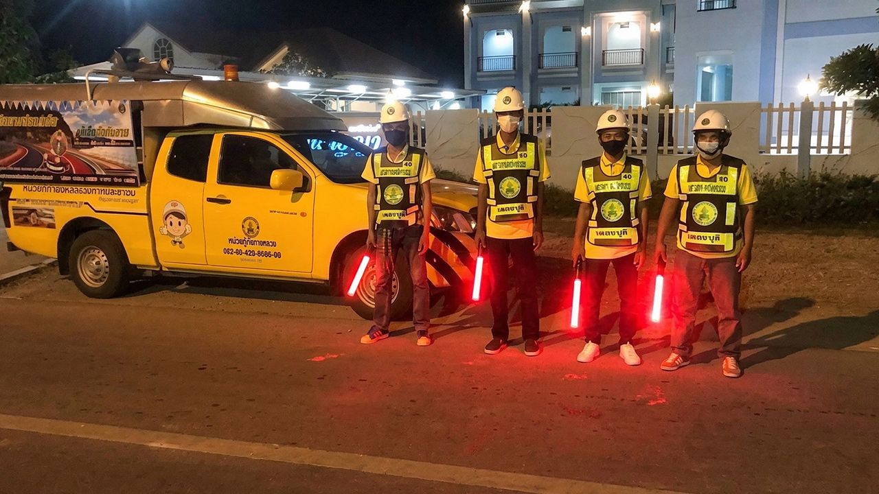 ทช. สั่งลุย เคลียร์ถนน-คืนพื้นผิวจราจร รับมือคนเดินทางกลับบ้าน “สงกรานต์ 2569”