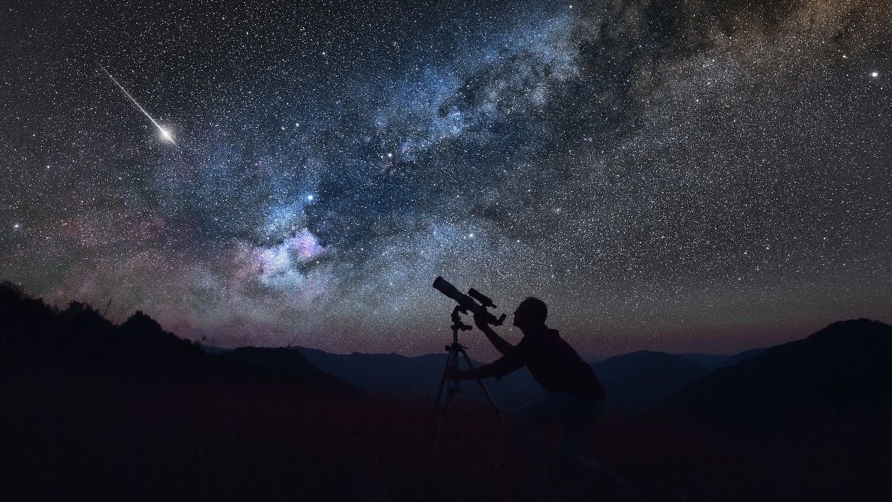 ส่องปรากฏการณ์ดาราศาสตร์ เมษายน 2569 ลุ้นชม 2 ดาวหาง - ดวงอาทิตย์ตั้งฉาก กทม.