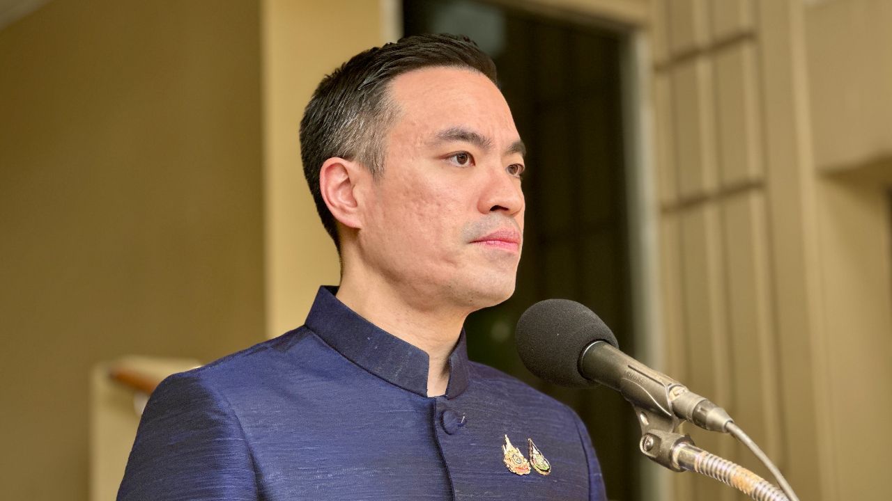 “เอกนัฏ” เตรียมประชุม กบง. หั่นค่ากลั่นรอบ 2 ลง 2 บาท 23 เม.ย.นี้ เชื่ออนาคตปรับลดอีกแน่