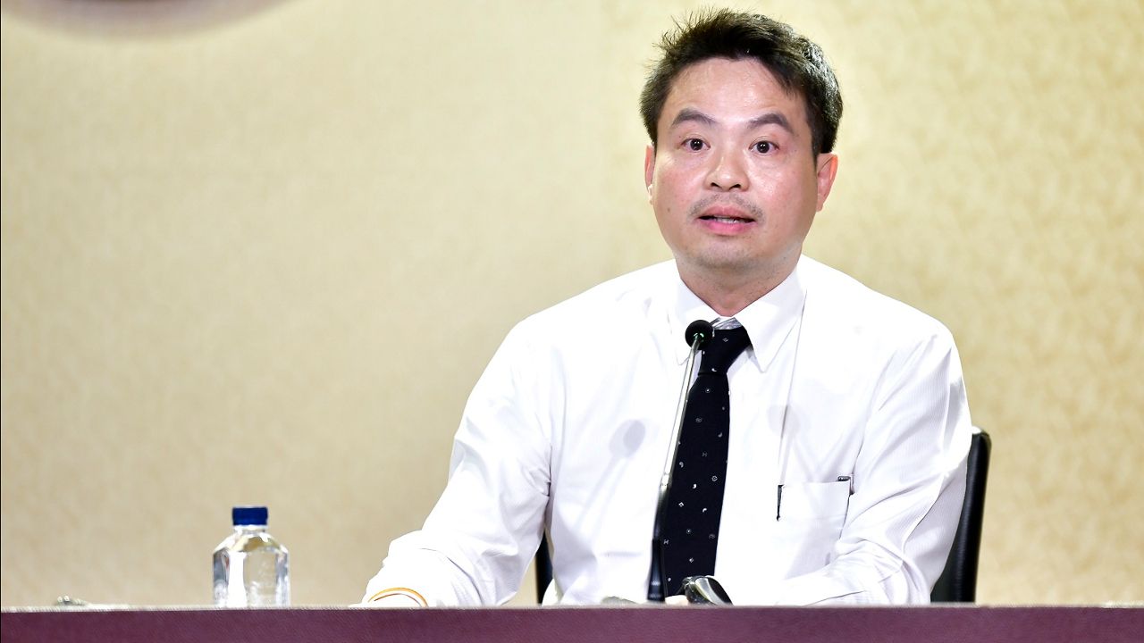 “ภราดร” เผยเหลือช่องว่างทำนโยบายรับวิกฤตได้ 8 แสนล้านบาท