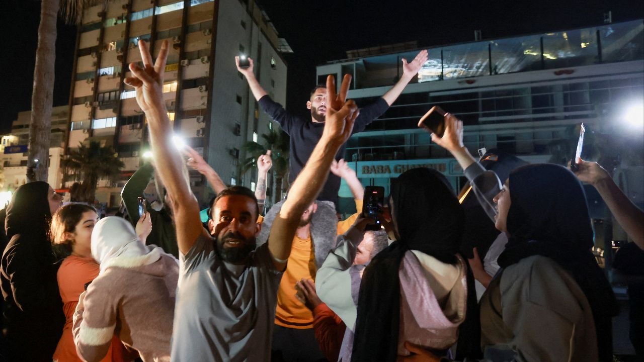 หยุดยิง “อิสราเอล–เลบานอน” มีผลแล้ว 10 วัน ประชาชนเฮ! ทยอยกลับบ้าน หลังสู้รบเดือดกว่าหนึ่งเดือน