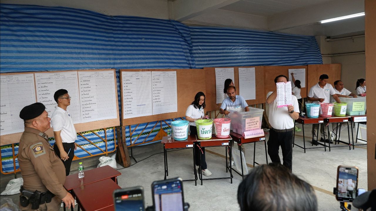 กกต. ส่งคำชี้แจงข้อกล่าวหาปมบาร์โค้ดและคิวอาร์โค้ด ให้ศาลรัฐธรรมนูญแล้ว