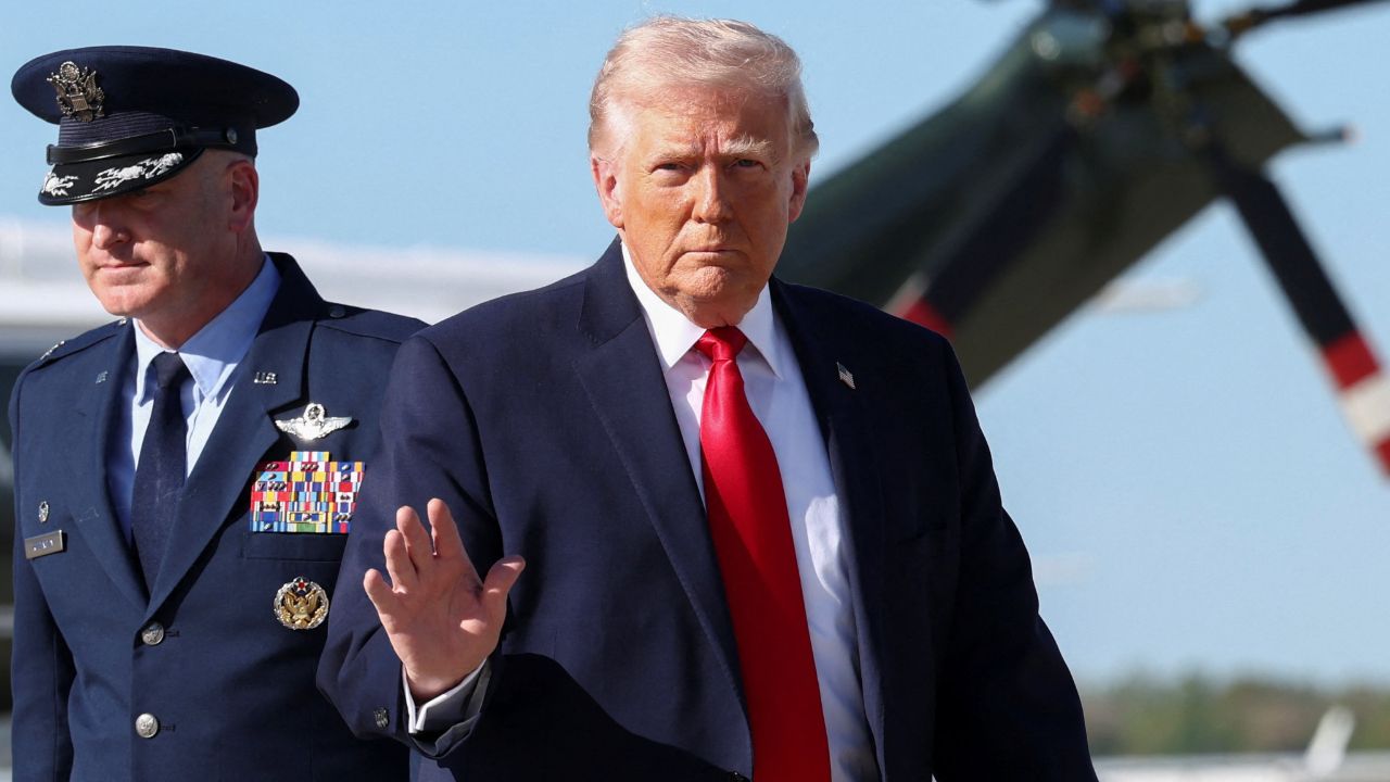 ทรัมป์เตือนจีนเจอปัญหาใหญ่แน่ หากส่งอาวุธให้อิหร่าน