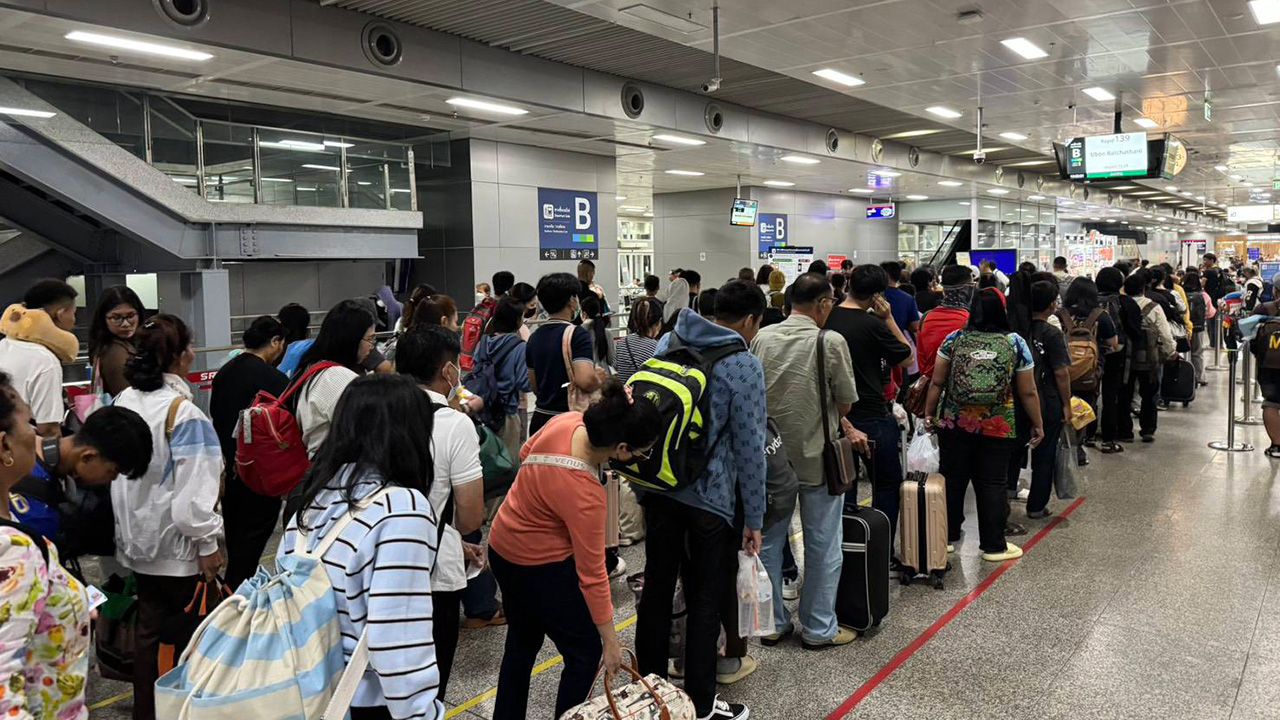 สงกรานต์ 2569 วันแรก คนใช้บริการระบบรางทะลุล้าน สั่งคุมเข้มความปลอดภัย จุดเล่นน้ำ