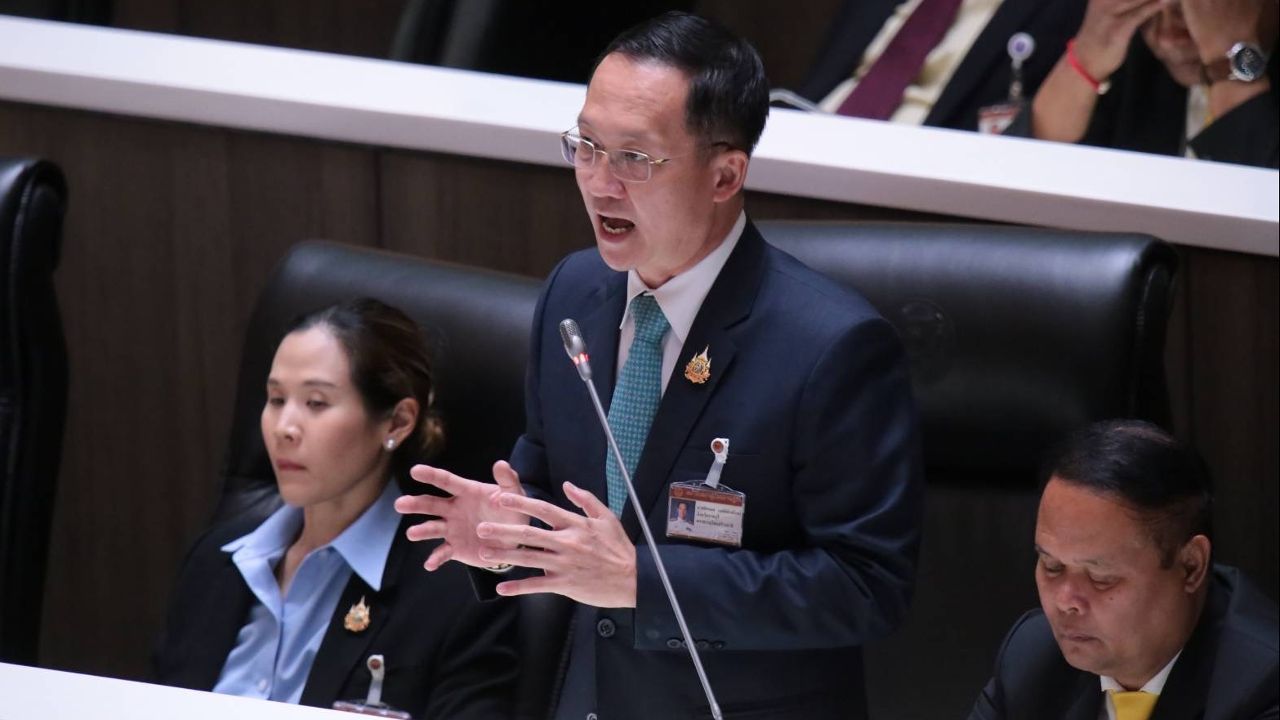 อัครเดชสนับสนุนรัฐบาลอนุทินเผชิญวิกฤตพลังงาน พร้อมเสนอสูตร "4 ตรง" แก้ไขเศรษฐกิจ