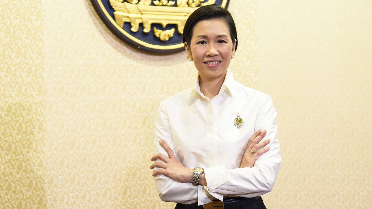 “รัชดา” เมินโต้ “ศิริกัญญา” ปมค้านเคาะคนละครึ่งพลัส ยันรัฐบาลจ่อคลอดแพ็คเกจช่วยค่าไฟ-ปุ๋ย