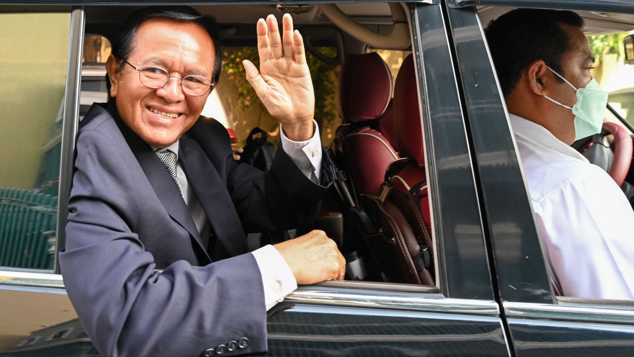 ศาลกัมพูชายืนโทษจำคุก 27 ปี 