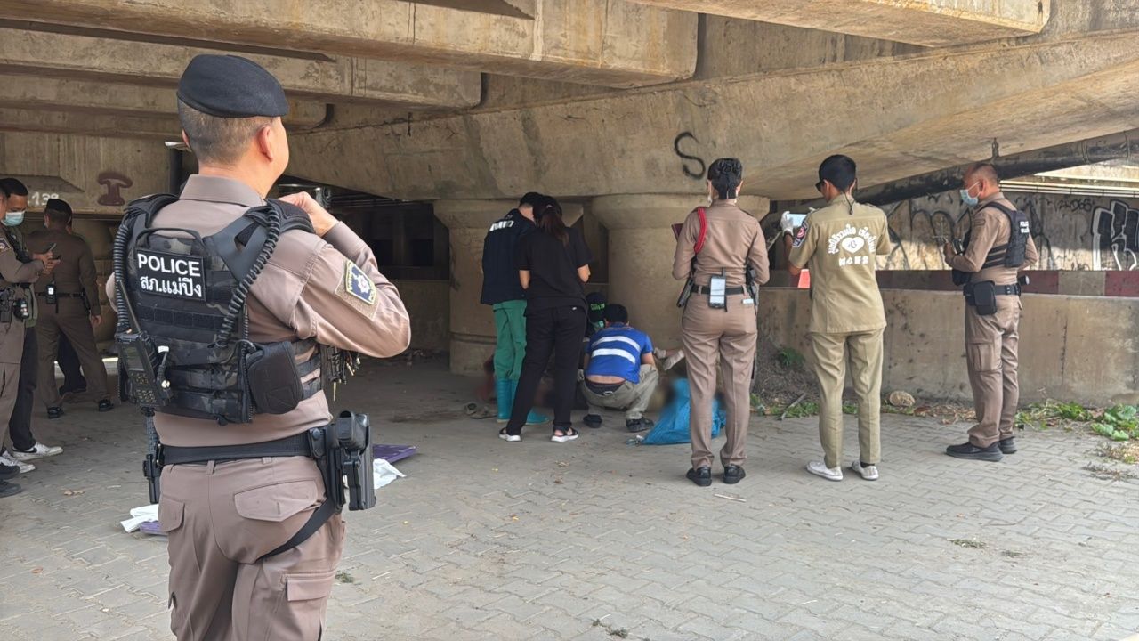 พบศพ 