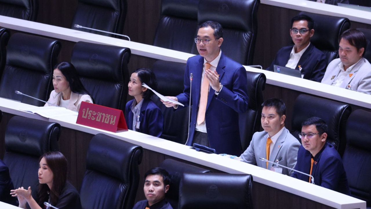 “อิสริยะ” จี้รัฐตอบให้ชัดมาตรการ “รถเก่าแลกรถใหม่” จะลดใช้น้ำมัน หรือส่งเสริมผลิตรถยนต์ในประเทศ