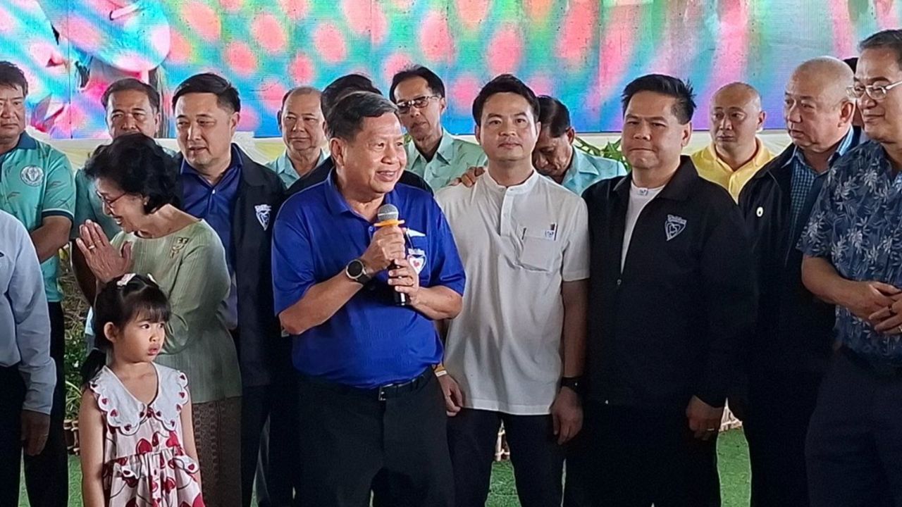 “สมศักดิ์ ปริศนานันทกุล” ครบ 75 ปี ยก “บรรหาร” เป็นแบบอย่าง “วราวุธ” ขน สส. อวยพร