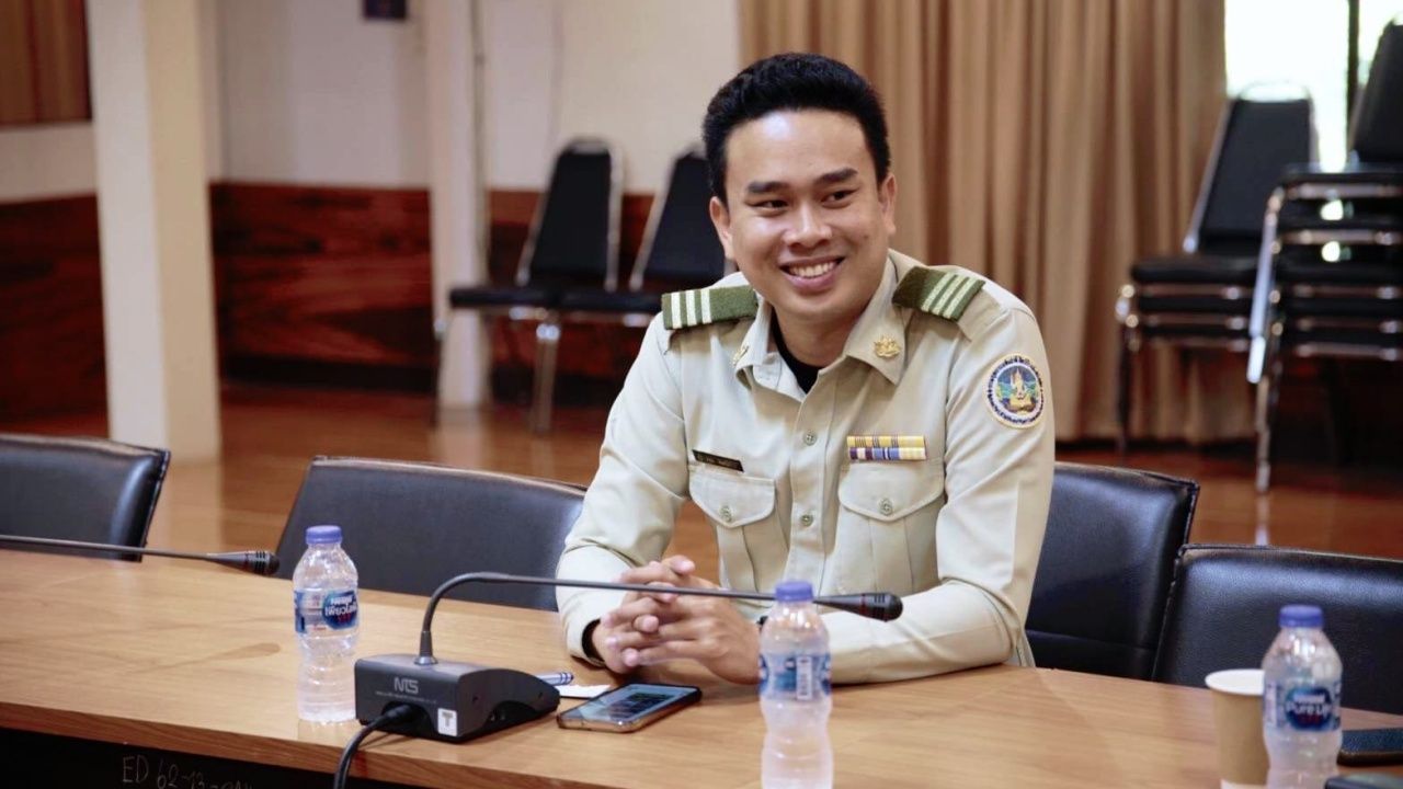 อัปเดตอาการหัวหน้าสถานีควบคุมไฟป่าสลักพระ ปลอดภัยแล้ว คนร้ายถูกจับกุม