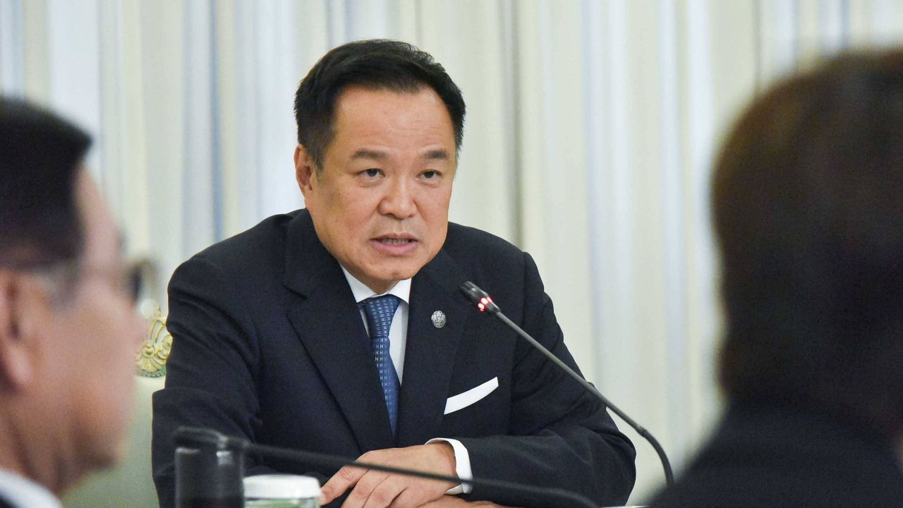 นายกฯ เรียกประชุมหามาตรการนำเข้าน้ำมันดิบหลังปิดช่องแคบฮอร์มุซ