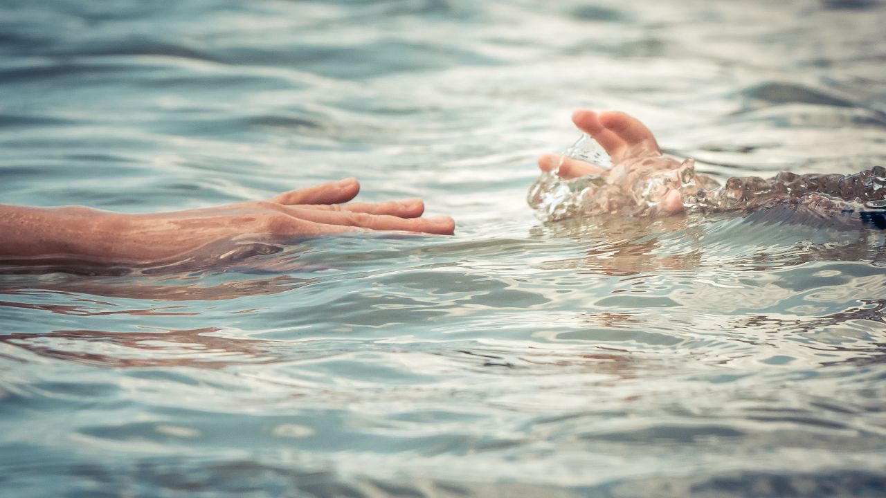 รัฐบาลเตือนระวังอันตรายจากการจมน้ำช่วงฤดูร้อน