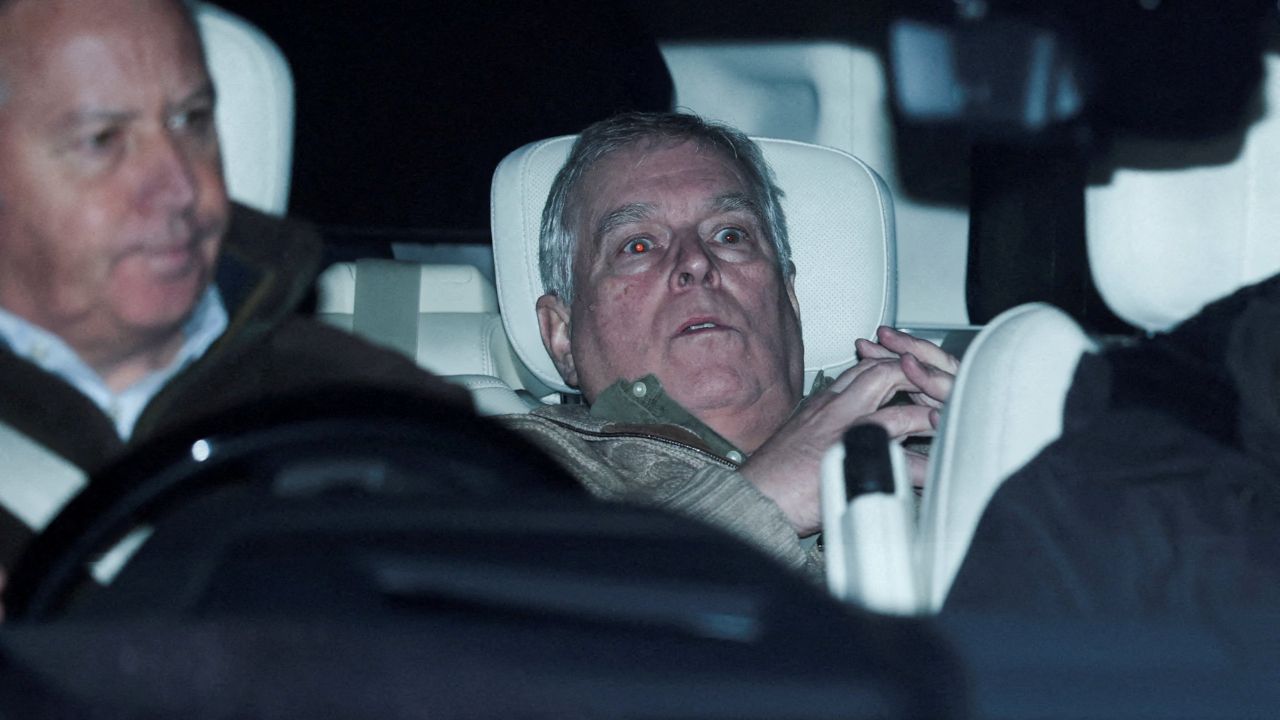 แคนาดาเรียกร้องถอดถอนอดีตเจ้าชายแอนดรูว์จากลำดับสืบสันตติวงศ์