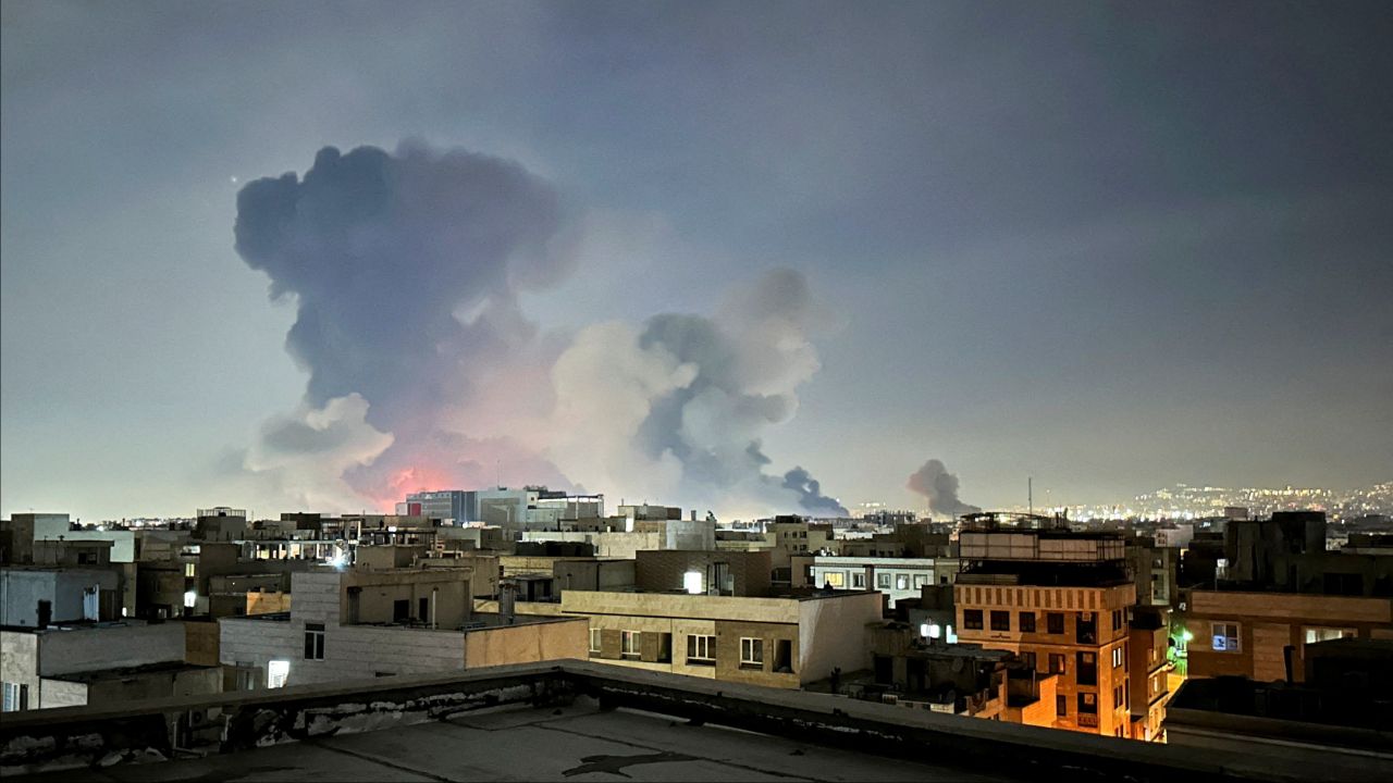 อิหร่านดับพุ่ง 1,348 ศพ หลังสหรัฐฯ–อิสราเอลถล่ม เกือบ 200 รายเป็นเด็ก