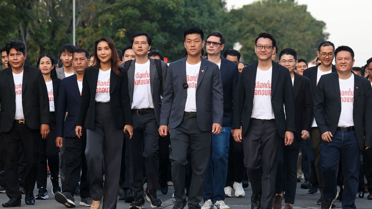 พรรคประชาชนเตรียมฟ้อง 3 แอคเคาท์สร้างข่าวปลอมใส่ร้าย