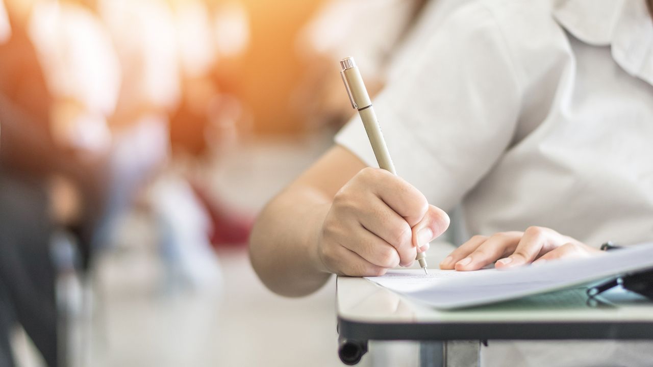 ข่าวดีสำหรับชาวเคหะฯ มอบทุนเรียนฟรี ปวช.-ปวส. พร้อมสวัสดิการ