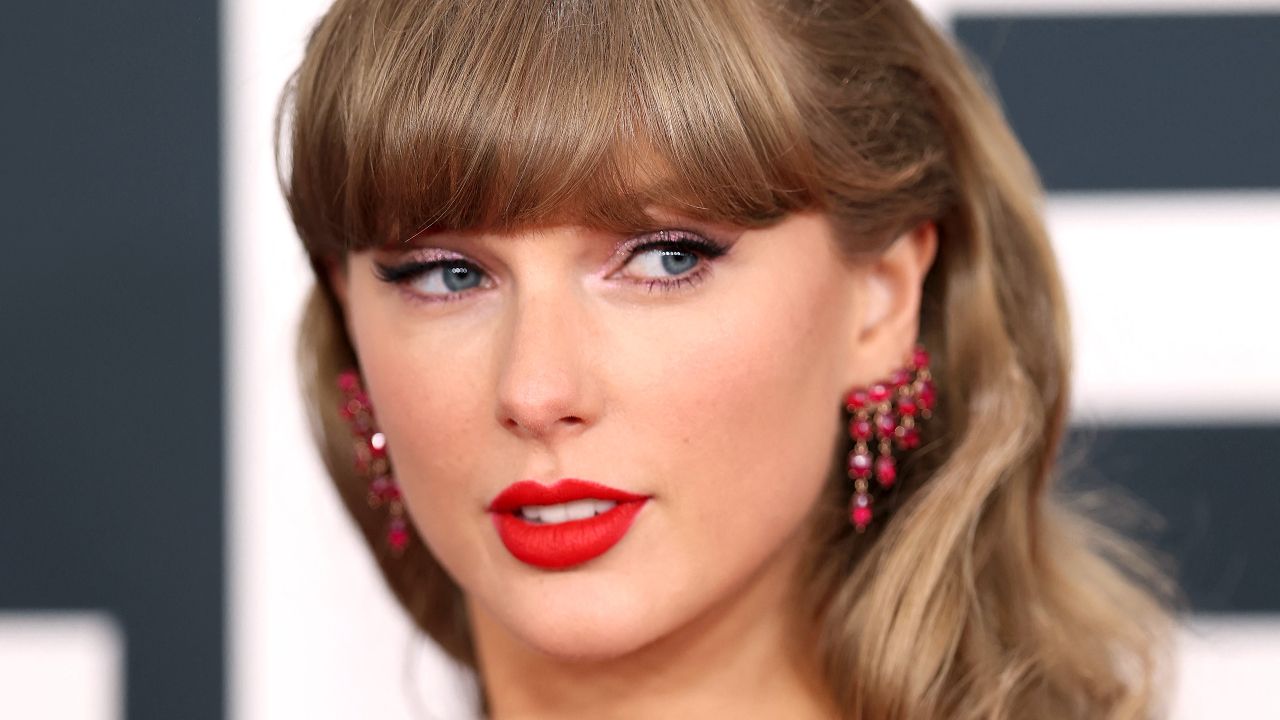 เทย์เลอร์ สวิฟต์ คว้ายอดขายสูงสุดโลกปี 2025 เป็นครั้งที่ 6