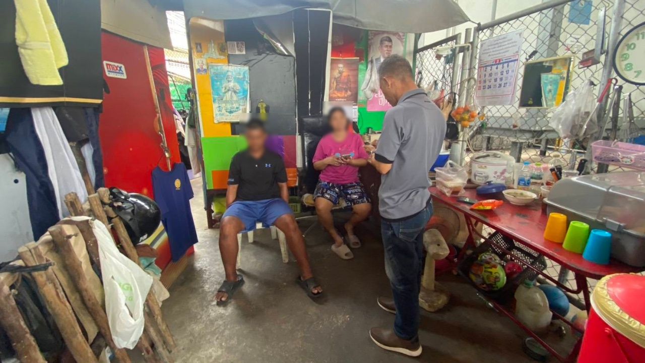 น้องสาวพาพี่ชายผู้มีอาการทางจิตขโมยราเมน 180 บาท เข้าตรวจสภาพจิตทุกสัปดาห์