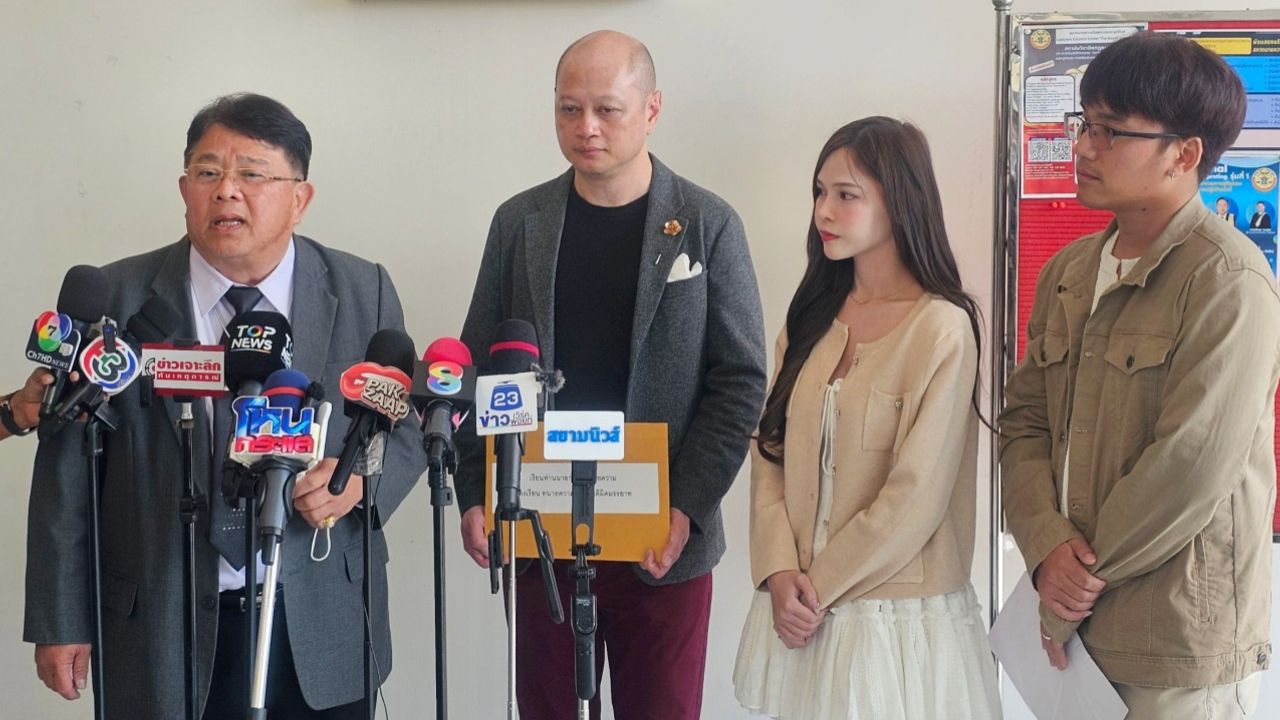 เรียกร้องถอนใบอนุญาตทนายความ หลังแอบถ่ายในห้องน้ำปั๊ม