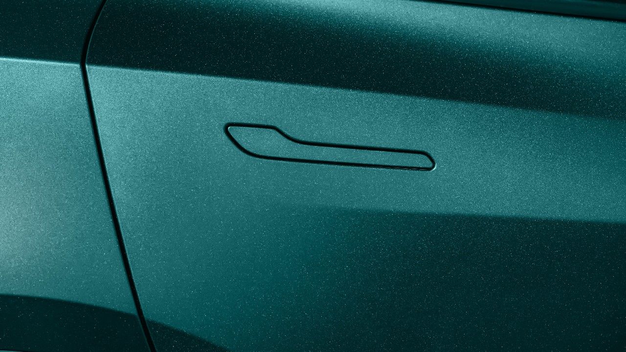 จีนประกาศแบนมือจับประตูรถแบบซ่อนในรถยนต์ไฟฟ้า สั่งคุมเข้มความปลอดภัย